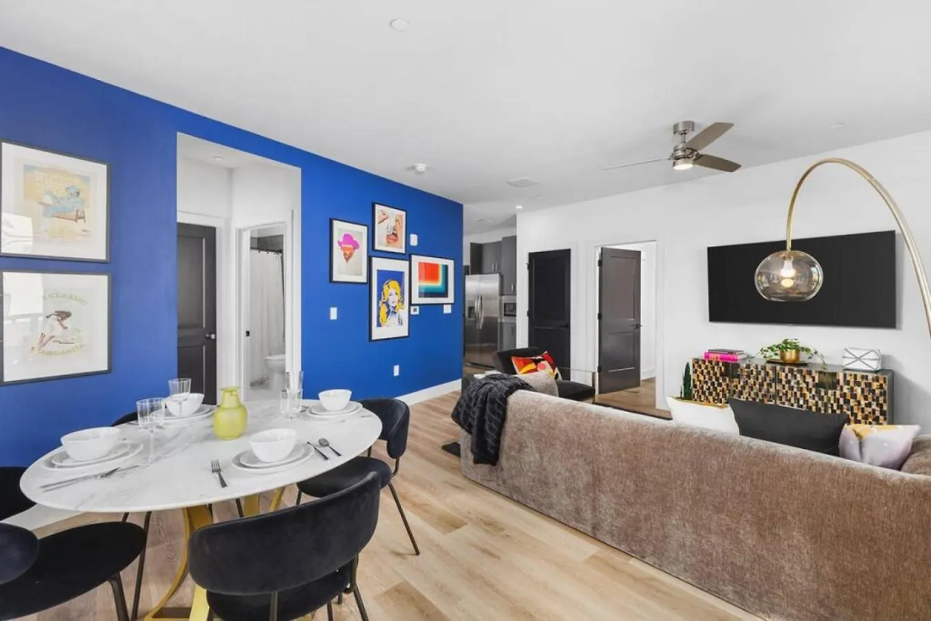 Luxury 2 Bedroom 4 Bed With Huge Wrap Around Patio Gym And Pool ナッシュビル